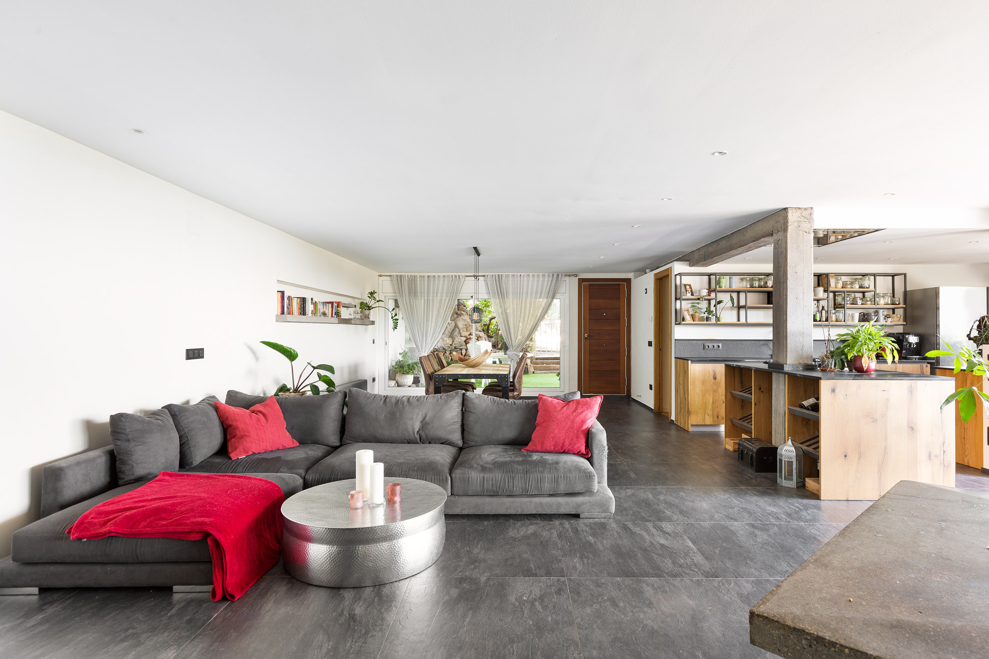 Exceptional success stories in luxury property rental and asset management