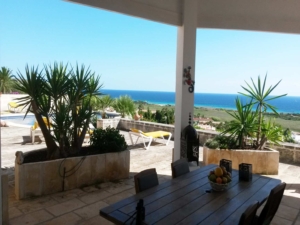 Comprar casa en Menorca con vistas al Mar - Atipika Lifestyle Properties 2023